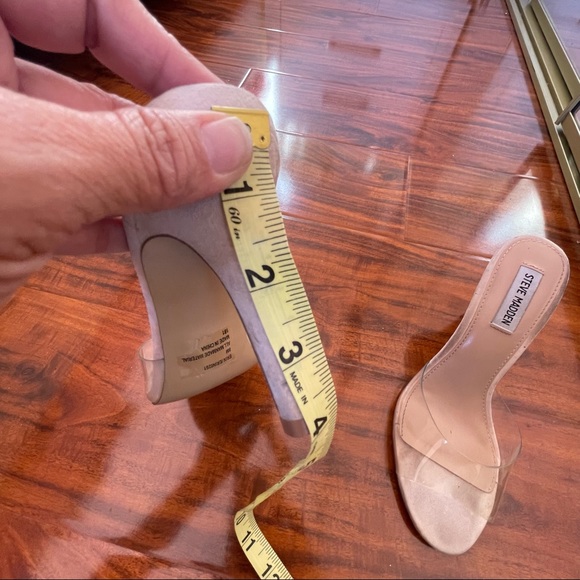 Steve Madden heels sandals .Size 8 - Picture 2 of 9